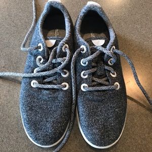 Size 8 Allbird Tennis Shoes